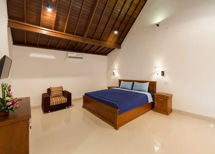 Paisa Villa *